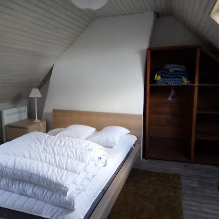 Petite Maison Dans Les Monts D'Arree Ty Coz Commana Экстерьер фото